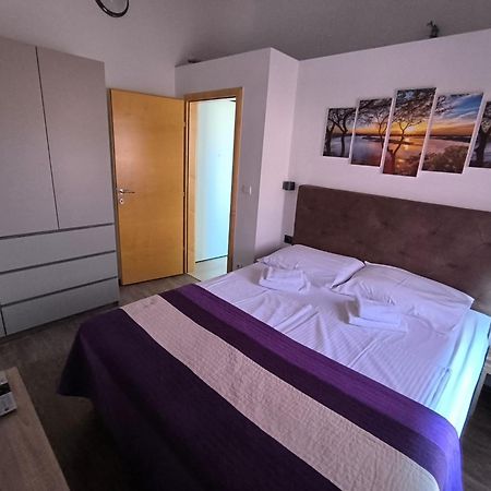 Apartments Pongrac Црес Экстерьер фото