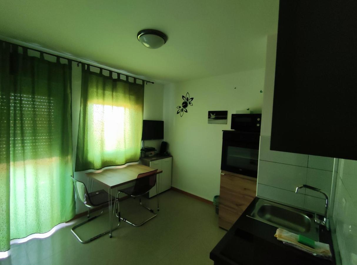Apartments Pongrac Црес Экстерьер фото