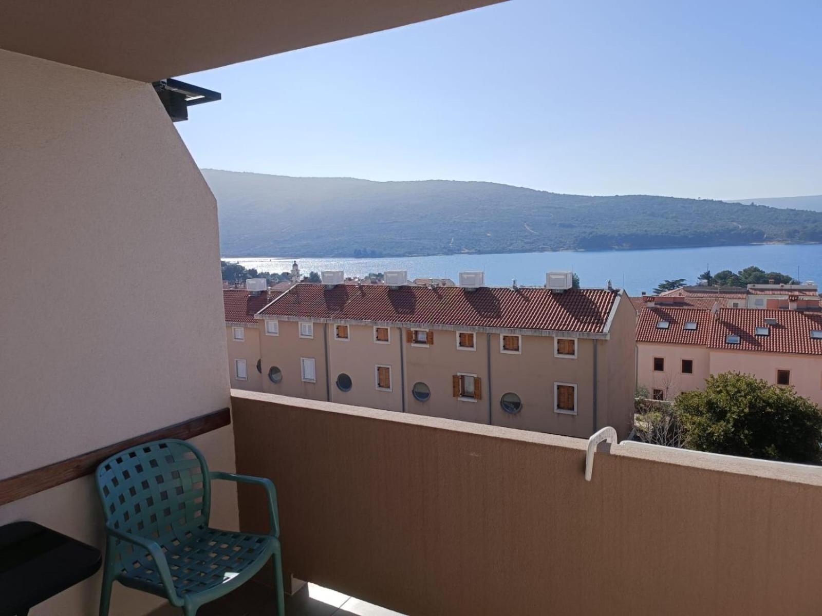 Apartments Pongrac Црес Экстерьер фото