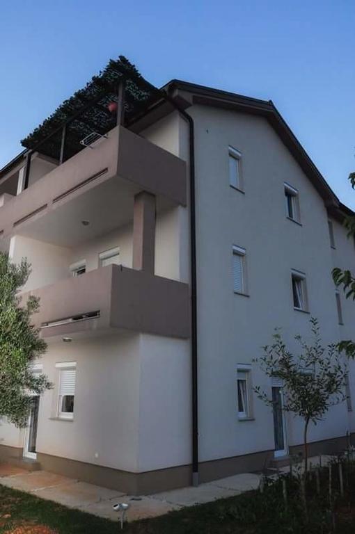 Apartments Pongrac Црес Экстерьер фото